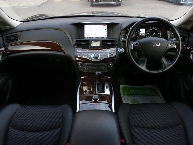 フーガ 250GT Aパッケージ 後期型・アラウンドビューカメラ・純正ナビ・フルセグ・Bluetooth接続・ETC・クルーズコントロール・インテリキー・プッシュスタート・LEDヘッドライト・フォグ・純正18inAW・ウインカーミラー(5枚目)