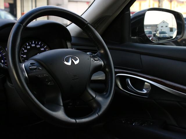 フーガ 250GT Aパッケージ 後期型・アラウンドビューカメラ・純正ナビ・フルセグ・Bluetooth接続・ETC・クルーズコントロール・インテリキー・プッシュスタート・LEDヘッドライト・フォグ・純正18inAW・ウインカーミラー(14枚目)