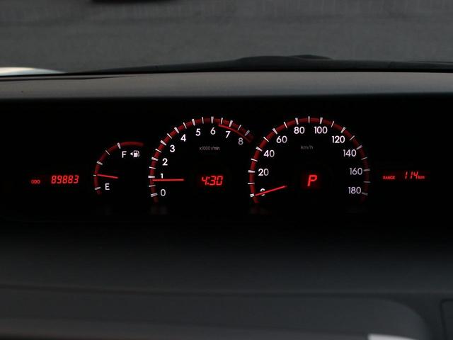 ヴォクシー ＺＳ　後期型・両側パワースライドドア・純正ナビ・地デジ・バックカメラ・Ｂｌｕｅｔｏｏｔｈ接続・ＥＴＣ・パドルシフト・スマートキー・プッシュスタート・ＨＩＤヘッドライト・純正１６ＡＷ・ウインカーミラー（28枚目）