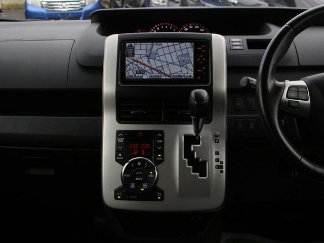 ヴォクシー ＺＳ　後期型・両側パワースライドドア・純正ナビ・地デジ・バックカメラ・Ｂｌｕｅｔｏｏｔｈ接続・ＥＴＣ・パドルシフト・スマートキー・プッシュスタート・ＨＩＤヘッドライト・純正１６ＡＷ・ウインカーミラー（45枚目）