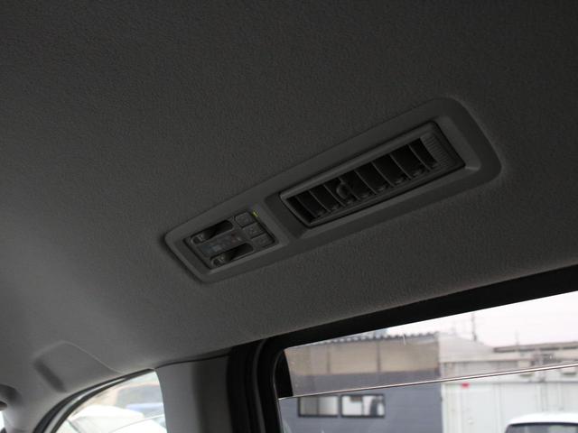 ヴォクシー ＺＳ　後期型・両側パワースライドドア・純正ナビ・地デジ・バックカメラ・Ｂｌｕｅｔｏｏｔｈ接続・ＥＴＣ・パドルシフト・スマートキー・プッシュスタート・ＨＩＤヘッドライト・純正１６ＡＷ・ウインカーミラー（53枚目）