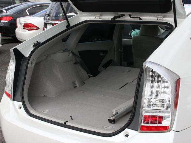 プリウス Gツーリングセレクション ワンオーナー・純正OPナビ・フルセグ・LEDヘッドライト・クルーズコントロール・バックカメラ・Bluetooth接続・スマートキー・プッシュスタート・フォグランプ・純正17インチAW・社外Fスポイラー(36枚目)