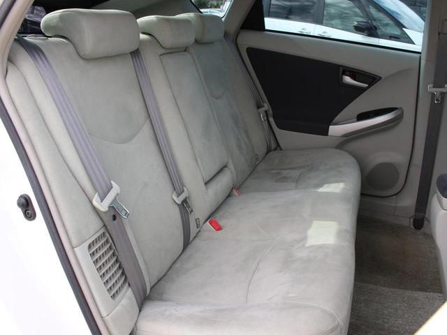 プリウス Gツーリングセレクション ワンオーナー・純正OPナビ・フルセグ・LEDヘッドライト・クルーズコントロール・バックカメラ・Bluetooth接続・スマートキー・プッシュスタート・フォグランプ・純正17インチAW・社外Fスポイラー(40枚目)