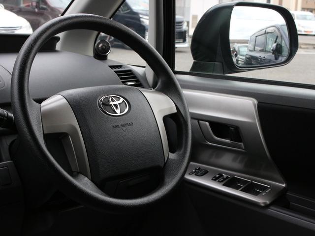 ヴォクシー Ｚ　両側パワースライドドア・ＴＥＩＮ車高調・ＬＥＤヘッドライト・メモリーナビ・フルセグ・バックカメラ・スマートキー・プッシュスタート・社外エアロ・マフラー・１８インチＡＷ・ウインカーミラー・オートエアコン（15枚目）