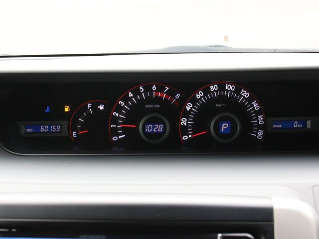 ヴォクシー Ｚ　両側パワースライドドア・ＴＥＩＮ車高調・ＬＥＤヘッドライト・メモリーナビ・フルセグ・バックカメラ・スマートキー・プッシュスタート・社外エアロ・マフラー・１８インチＡＷ・ウインカーミラー・オートエアコン（27枚目）