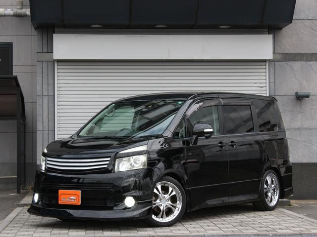 ヴォクシー Ｚ　両側パワースライドドア・ＴＥＩＮ車高調・ＬＥＤヘッドライト・メモリーナビ・フルセグ・バックカメラ・スマートキー・プッシュスタート・社外エアロ・マフラー・１８インチＡＷ・ウインカーミラー・オートエアコン（29枚目）