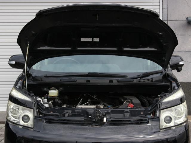 ヴォクシー Ｚ　両側パワースライドドア・ＴＥＩＮ車高調・ＬＥＤヘッドライト・メモリーナビ・フルセグ・バックカメラ・スマートキー・プッシュスタート・社外エアロ・マフラー・１８インチＡＷ・ウインカーミラー・オートエアコン（37枚目）