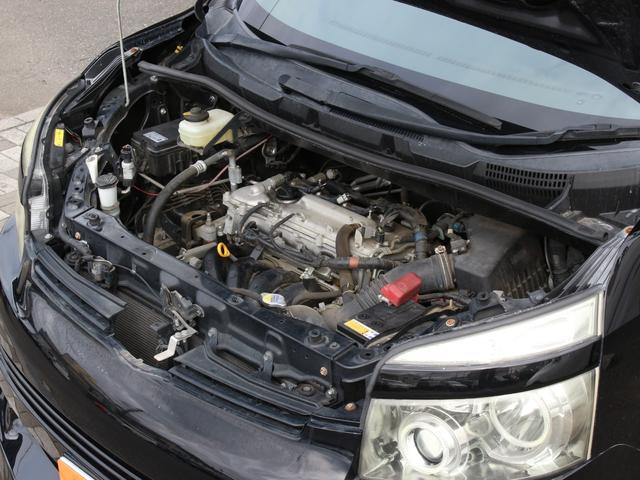 ヴォクシー Ｚ　両側パワースライドドア・ＴＥＩＮ車高調・ＬＥＤヘッドライト・メモリーナビ・フルセグ・バックカメラ・スマートキー・プッシュスタート・社外エアロ・マフラー・１８インチＡＷ・ウインカーミラー・オートエアコン（38枚目）