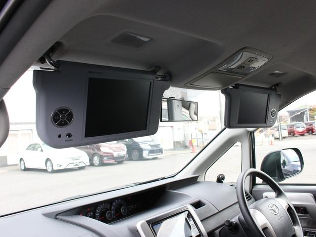 ヴォクシー Ｚ　両側パワースライドドア・ＴＥＩＮ車高調・ＬＥＤヘッドライト・メモリーナビ・フルセグ・バックカメラ・スマートキー・プッシュスタート・社外エアロ・マフラー・１８インチＡＷ・ウインカーミラー・オートエアコン（53枚目）