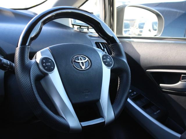 プリウス Ｓ　後期型・ＨＤＤナビ・フルセグ・バックカメラ・Ｂｌｕｅｔｏｏｔｈ接続・ＥＴＣ・ドライブレコーダー・スマートキー・プッシュスタート・ＨＩＤヘッドライト・フォグランプ・レオニス１７インチＡＷ・レーダー探知機（13枚目）