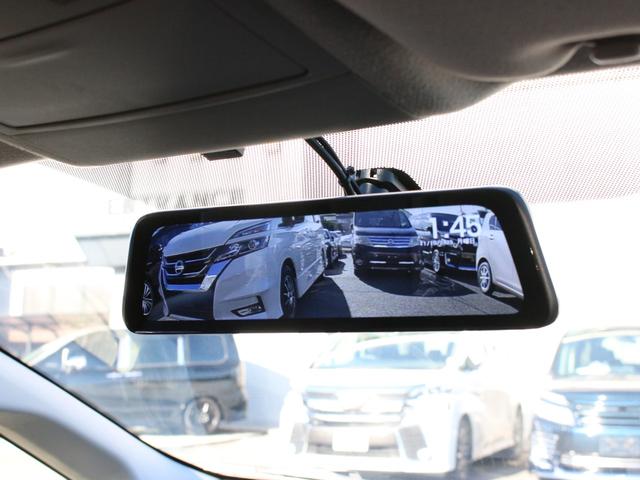 プリウス Ｓ　後期型・ＨＤＤナビ・フルセグ・バックカメラ・Ｂｌｕｅｔｏｏｔｈ接続・ＥＴＣ・ドライブレコーダー・スマートキー・プッシュスタート・ＨＩＤヘッドライト・フォグランプ・レオニス１７インチＡＷ・レーダー探知機（18枚目）