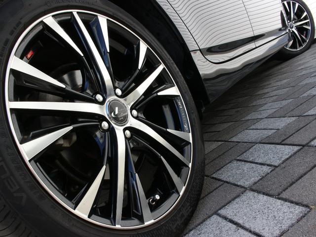 プリウス Ｓ　後期型・ＨＤＤナビ・フルセグ・バックカメラ・Ｂｌｕｅｔｏｏｔｈ接続・ＥＴＣ・ドライブレコーダー・スマートキー・プッシュスタート・ＨＩＤヘッドライト・フォグランプ・レオニス１７インチＡＷ・レーダー探知機（23枚目）