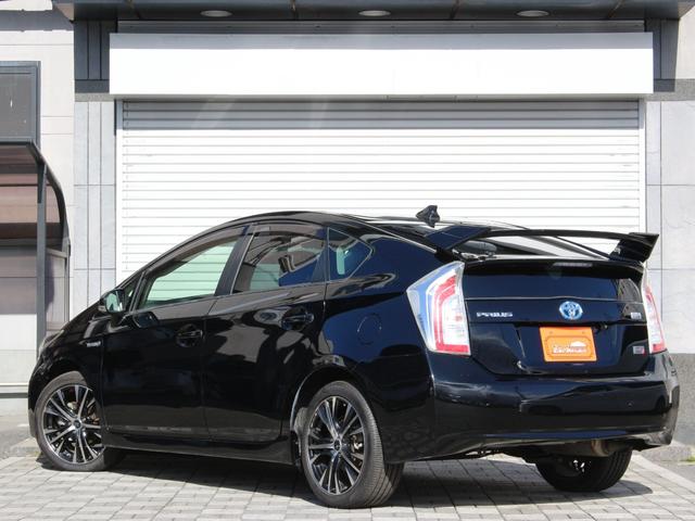 プリウス Ｓ　後期型・ＨＤＤナビ・フルセグ・バックカメラ・Ｂｌｕｅｔｏｏｔｈ接続・ＥＴＣ・ドライブレコーダー・スマートキー・プッシュスタート・ＨＩＤヘッドライト・フォグランプ・レオニス１７インチＡＷ・レーダー探知機（30枚目）