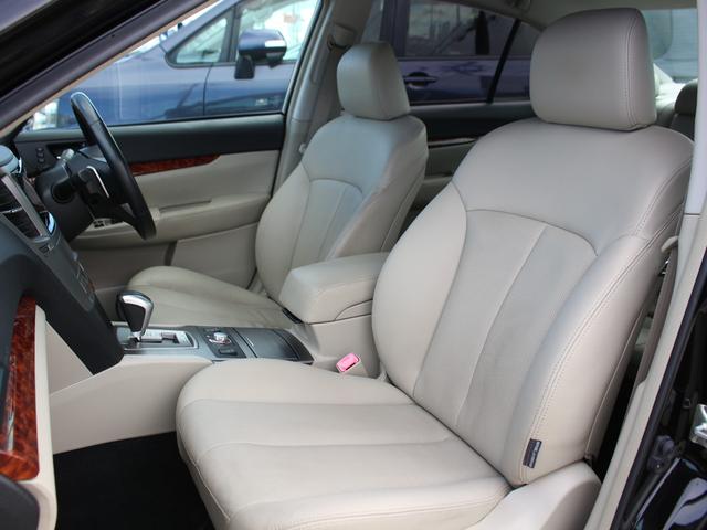 レガシィB4 2.5GTアイサイト 暖電動本革シート・HDDナビ・バックカメラ・フルセグ・Bluetooth接続・ETC・アダプティブクルーズコントロール・スマートキー・プッシュスタート・HIDヘッドライト・純正17AW・パドルシフト(6枚目)