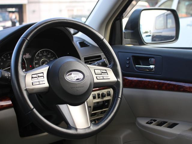 レガシィB4 2.5GTアイサイト 暖電動本革シート・HDDナビ・バックカメラ・フルセグ・Bluetooth接続・ETC・アダプティブクルーズコントロール・スマートキー・プッシュスタート・HIDヘッドライト・純正17AW・パドルシフト(14枚目)