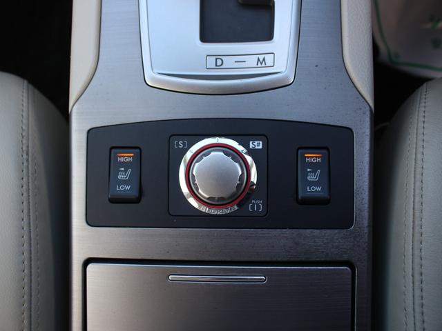 レガシィB4 2.5GTアイサイト 暖電動本革シート・HDDナビ・バックカメラ・フルセグ・Bluetooth接続・ETC・アダプティブクルーズコントロール・スマートキー・プッシュスタート・HIDヘッドライト・純正17AW・パドルシフト(17枚目)