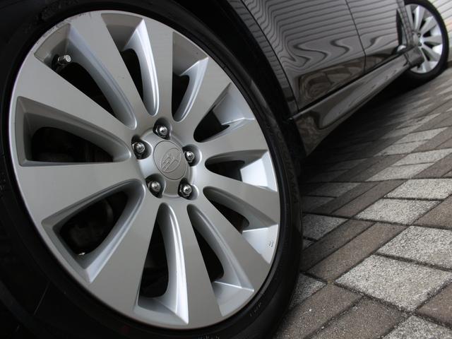 レガシィB4 2.5GTアイサイト 暖電動本革シート・HDDナビ・バックカメラ・フルセグ・Bluetooth接続・ETC・アダプティブクルーズコントロール・スマートキー・プッシュスタート・HIDヘッドライト・純正17AW・パドルシフト(24枚目)