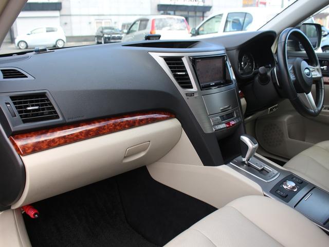 レガシィB4 2.5GTアイサイト 暖電動本革シート・HDDナビ・バックカメラ・フルセグ・Bluetooth接続・ETC・アダプティブクルーズコントロール・スマートキー・プッシュスタート・HIDヘッドライト・純正17AW・パドルシフト(40枚目)