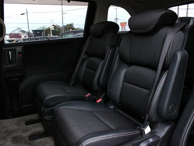 オデッセイ アブソルート 両側電動スライドドア・純正ナビ・フルセグ・バックカメラ・Bluetooth接続・クルーズコントロール・ETC・ハーフレザーシート・スマートキー・プッシュスタート・LEDヘッドライト・ドライブレコーダー(12枚目)