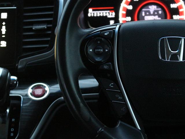 オデッセイ アブソルート 両側電動スライドドア・純正ナビ・フルセグ・バックカメラ・Bluetooth接続・クルーズコントロール・ETC・ハーフレザーシート・スマートキー・プッシュスタート・LEDヘッドライト・ドライブレコーダー(53枚目)