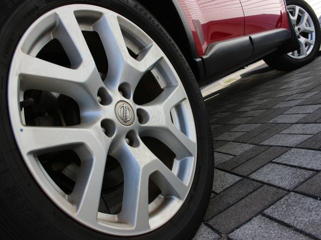 エクストレイル ２０Ｘｔ　後期型・ハイパールーフレール・インテリキー・カプロンシート・全席シートヒーター・ＥＴＣ・ＨＩＤヘッドライト・フォグランプ・純正１８インチＡＷ・電動格納ミラー・オートエアコン・ドアバイザー（20枚目）