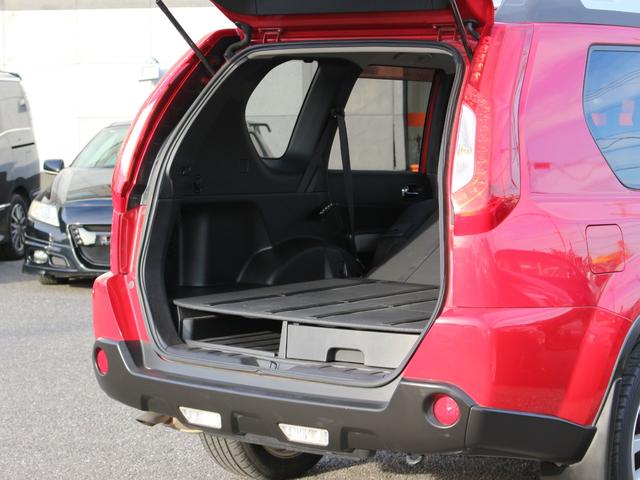 エクストレイル ２０Ｘｔ　後期型・ハイパールーフレール・インテリキー・カプロンシート・全席シートヒーター・ＥＴＣ・ＨＩＤヘッドライト・フォグランプ・純正１８インチＡＷ・電動格納ミラー・オートエアコン・ドアバイザー（33枚目）