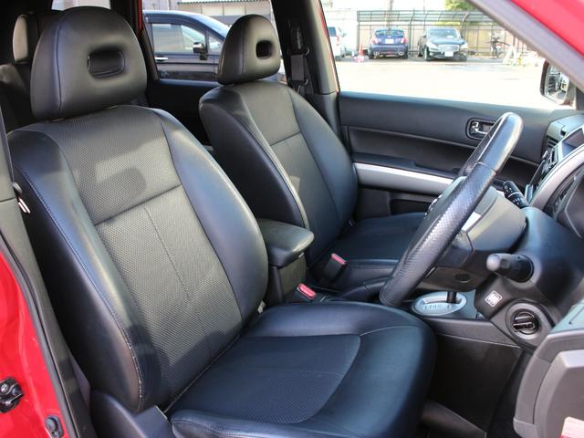 エクストレイル ２０Ｘｔ　後期型・ハイパールーフレール・インテリキー・カプロンシート・全席シートヒーター・ＥＴＣ・ＨＩＤヘッドライト・フォグランプ・純正１８インチＡＷ・電動格納ミラー・オートエアコン・ドアバイザー（36枚目）