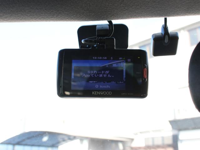 スイフトスポーツ ベースグレード　純正エアロ・メモリーナビ・フルセグ・ＥＴＣ・Ｂｌｕｅｔｏｏｔｈ接続・クルーズコントロール・スマートキー・プッシュスタート・パドルシフト・ドライブレコーダー・ＨＩＤヘッドライト・純正１７インチＡＷ（17枚目）