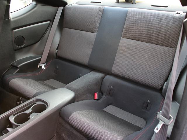 ＢＲＺ Ｓ　６速ＭＴ・ＯＰナビ・フルセグ・バックカメラ・Ｂｌｕｅｔｏｏｔｈ接続・ＥＴＣ・スマートキー・プッシュスタート・ＨＩＤヘッドライト・フォグランプ・リアスポイラー・純正１７インチＡＷ・ウインカーミラー（12枚目）