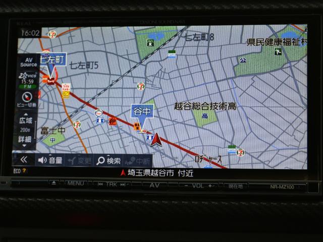 ＢＲＺ Ｓ　６速ＭＴ・ＯＰナビ・フルセグ・バックカメラ・Ｂｌｕｅｔｏｏｔｈ接続・ＥＴＣ・スマートキー・プッシュスタート・ＨＩＤヘッドライト・フォグランプ・リアスポイラー・純正１７インチＡＷ・ウインカーミラー（15枚目）