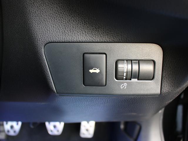 ＢＲＺ Ｓ　６速ＭＴ・ＯＰナビ・フルセグ・バックカメラ・Ｂｌｕｅｔｏｏｔｈ接続・ＥＴＣ・スマートキー・プッシュスタート・ＨＩＤヘッドライト・フォグランプ・リアスポイラー・純正１７インチＡＷ・ウインカーミラー（45枚目）