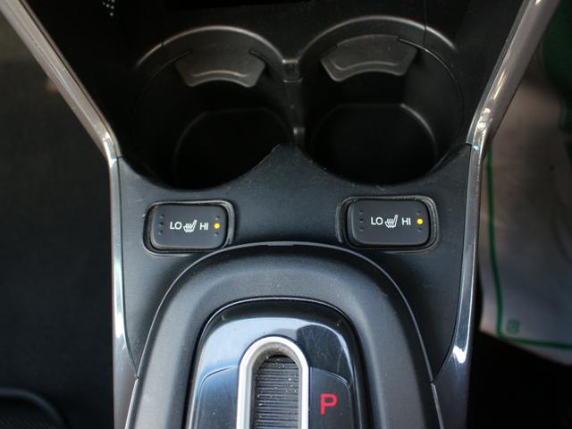 ＣＲ－Ｚ α　後期型・ＯＰ本革シート・Ｇａｔｈｅｒｓナビ・ＥＴＣ・フルセグ・バックカメラ・クルーズコントロール・パドルシフト・シートヒーター・スマートキー・ＨＩＤヘッドライト・フォグ・純正１６ＡＷ・ウインカーミラー（6枚目）