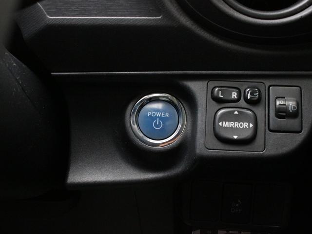 アクア S 純正OPナビ・バックカメラ・スマートキー・フルセグ・Bluetooth接続・ETC・プッシュスタート・ブリヂストン15インチAW・ウインカーミラー・オートエアコン・ドアバイザー(18枚目)