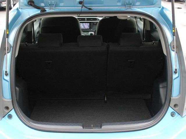 アクア S 純正OPナビ・バックカメラ・スマートキー・フルセグ・Bluetooth接続・ETC・プッシュスタート・ブリヂストン15インチAW・ウインカーミラー・オートエアコン・ドアバイザー(34枚目)