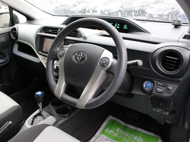 アクア S 純正OPナビ・バックカメラ・スマートキー・フルセグ・Bluetooth接続・ETC・プッシュスタート・ブリヂストン15インチAW・ウインカーミラー・オートエアコン・ドアバイザー(36枚目)