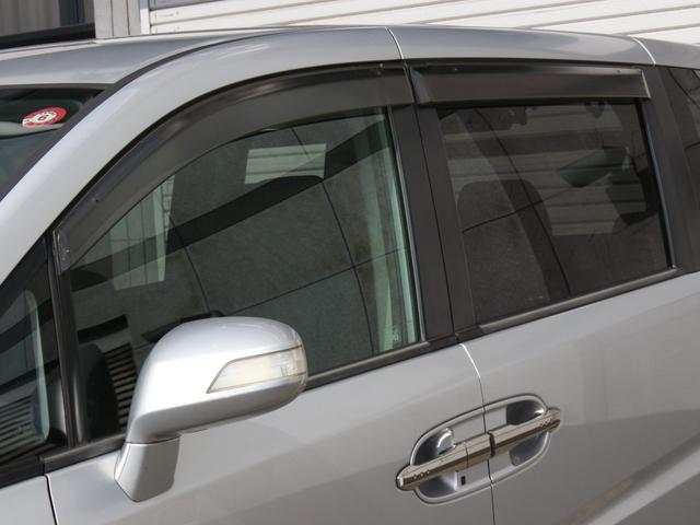 ステップワゴン スパーダS Z HDDナビパッケージ 両側パワースライドドア・バックカメラ・純正ナビ・ETC・スマートキー・HIDヘッドライト・フォグランプ・コーナーセンサー・純正16インチAW・ウインカーミラー・オートエアコン・ドアバイザー(21枚目)