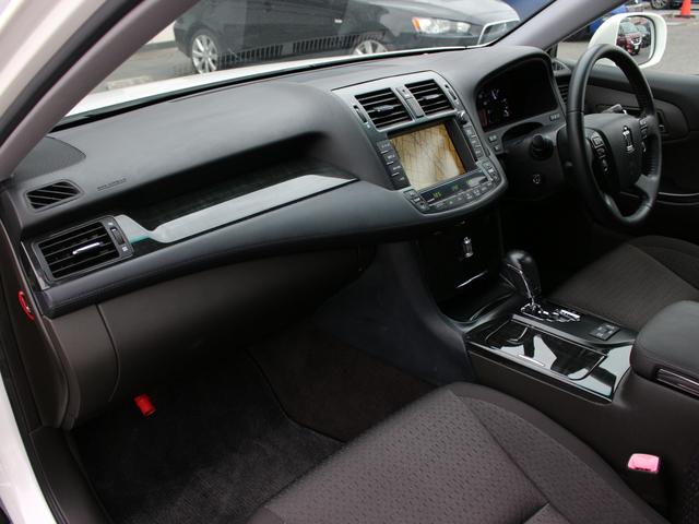 クラウン 2.5アスリート アニバーサリーエディション 特別仕様車・純正ナビ・フルセグ・Bluetooth接続・バックカメラ・ETC・クルーズコントロール・スマートキー・プッシュスタート・HIDヘッドライト・フォグランプ・TEIN車高調・社外17inAW(38枚目)