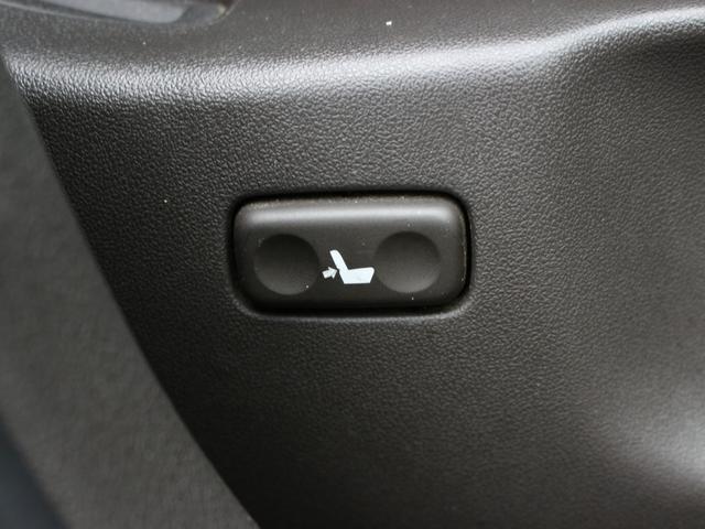 クラウン 2.5アスリート アニバーサリーエディション 特別仕様車・純正ナビ・フルセグ・Bluetooth接続・バックカメラ・ETC・クルーズコントロール・スマートキー・プッシュスタート・HIDヘッドライト・フォグランプ・TEIN車高調・社外17inAW(41枚目)