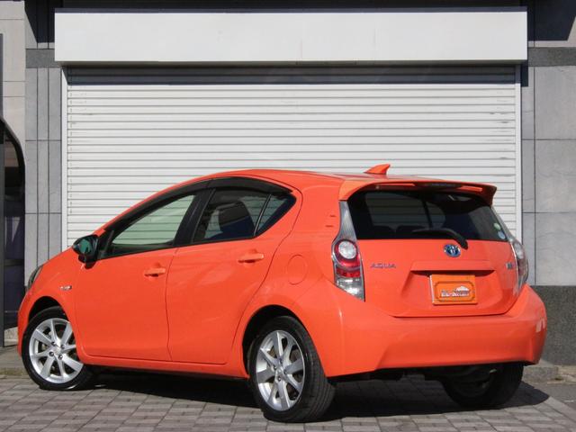 アクア Ｇブラックソフトレザーセレクション　専用暖黒革シート・ＯＰナビ・バックカメラ・Ｂｌｕｅｔｏｏｔｈ接続・フルセグ・ＥＴＣ・スマートキー・プッシュスタート・ＬＥＤヘッドライト・フォグ・純正ＯＰ１６ＡＷ・ＯＰリアスポイラー・本革巻ステアリング（28枚目）