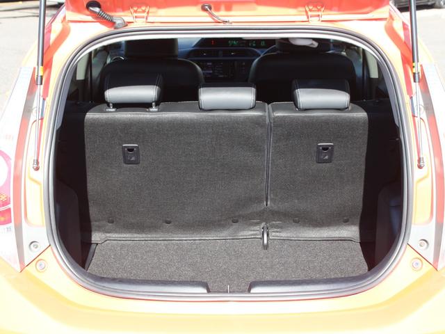 アクア Ｇブラックソフトレザーセレクション　専用暖黒革シート・ＯＰナビ・バックカメラ・Ｂｌｕｅｔｏｏｔｈ接続・フルセグ・ＥＴＣ・スマートキー・プッシュスタート・ＬＥＤヘッドライト・フォグ・純正ＯＰ１６ＡＷ・ＯＰリアスポイラー・本革巻ステアリング（33枚目）