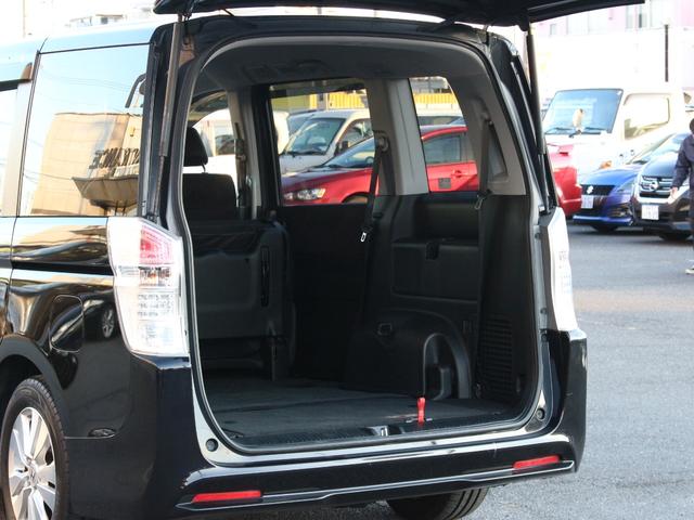 ステップワゴンスパーダ クールスピリット 両側パワースライドドア・純正ナビ・全方位カメラ・パドルシフト・フルセグ・Rフリップダウンモニター・スマートキー・HIDヘッドライト・フォグランプ・純正16インチAW・ウインカーミラー・オートエアコン(34枚目)