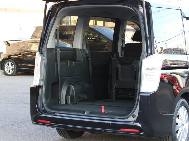 ステップワゴンスパーダ クールスピリット 両側パワースライドドア・純正ナビ・全方位カメラ・パドルシフト・フルセグ・Rフリップダウンモニター・スマートキー・HIDヘッドライト・フォグランプ・純正16インチAW・ウインカーミラー・オートエアコン(36枚目)