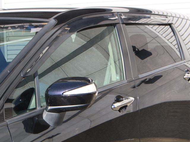 オデッセイ アブソルート　後期型・純正ナビ・フルセグ・バックカメラ・ＥＴＣ・クルーズコントロール・ハーフレザーシート・パドルシフト・ＨＩＤヘッドライト・フォグランプ・キーレス・ウインカーミラー・オートエアコン・ドアバイザー（21枚目）