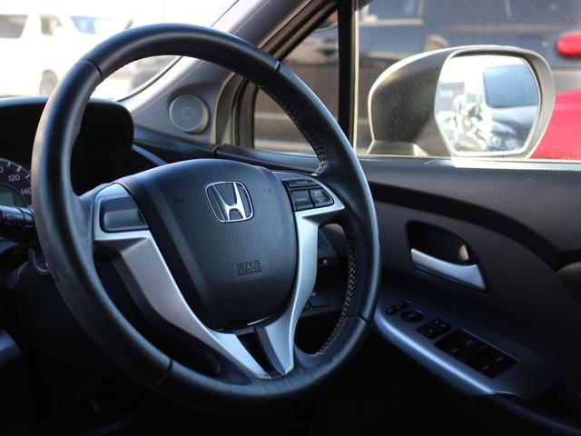 オデッセイ アブソルート　後期型・ＨＤＤナビ・フルセグ・バックカメラ・Ｂｌｕｅｔｏｏｔｈ接続・ハーフレザーシート・ＥＴＣ・クルーズコントロール・パドルシフト・ＨＩＤヘッドライト・フォグランプ・純正１８ｉｎＡＷ・ウインカーミラー（14枚目）