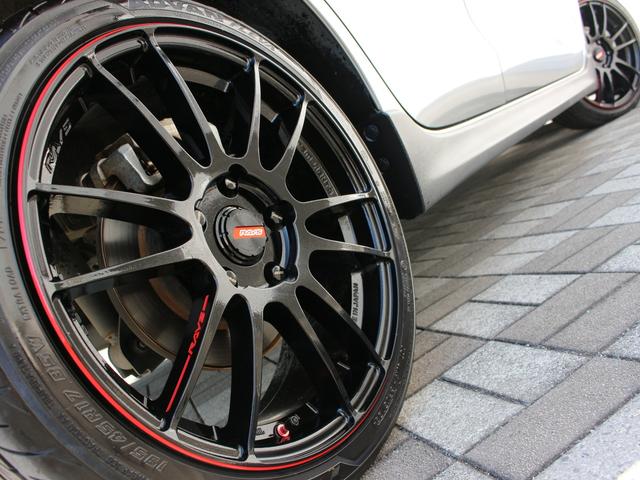 スイフトスポーツ ベースグレード　６速ＭＴ・セーフティＰＫＧ・全方位カメラＰＫＧ・８インチナビ・ＥＴＣ・フルセグ・Ｂｌｕｅｔｏｏｔｈ・アダプティブクルーズコントロール・スマートキー・ＬＥＤヘッドライト・ＨＫＳマフラー・ＲＡＹＳ１７ＡＷ（24枚目）