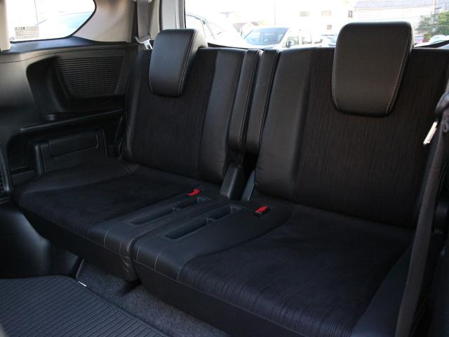 フリードハイブリッド ジャストセレクション　両側パワースライドドア・Ｇａｔｈｅｒｓナビ・ＥＴＣ・地デジ・バックカメラ・クルーズコントロール・ハーフレザーシート・スマートキー・ＨＩＤヘッドライト・純正１５インチＡＷ・ウインカーミラー・オートＡ／Ｃ（13枚目）