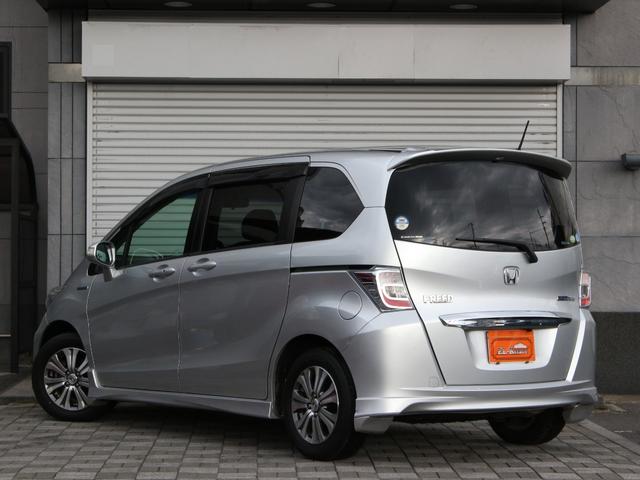 フリードハイブリッド ジャストセレクション　両側パワースライドドア・Ｇａｔｈｅｒｓナビ・ＥＴＣ・地デジ・バックカメラ・クルーズコントロール・ハーフレザーシート・スマートキー・ＨＩＤヘッドライト・純正１５インチＡＷ・ウインカーミラー・オートＡ／Ｃ（30枚目）