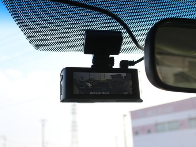 エスティマ アエラス プレミアムエディション 両側電動スライドドア・純正HDDナビ・ETC・クルーズコントロール・バックカメラ・スマートキー・プッシュスタート・電動シート・HIDヘッドライト・フォグランプ・純正18インチAW・ウインカーミラー(22枚目)