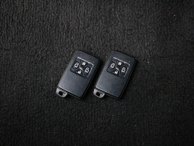 エスティマ アエラス プレミアムエディション 両側電動スライドドア・純正HDDナビ・ETC・クルーズコントロール・バックカメラ・スマートキー・プッシュスタート・電動シート・HIDヘッドライト・フォグランプ・純正18インチAW・ウインカーミラー(27枚目)