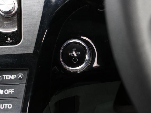 プリウス Ｓ　メモリナビ・フルセグ・バックカメラ・ＥＴＣ・Ｂｌｕｅｔｏｏｔｈ接続・スマートキー・プッシュスタート・ＨＩＤヘッドライト・フォグランプ・社外１７インチＡＷ・ウインカーミラー・オートエアコン・ドアバイザー（17枚目）